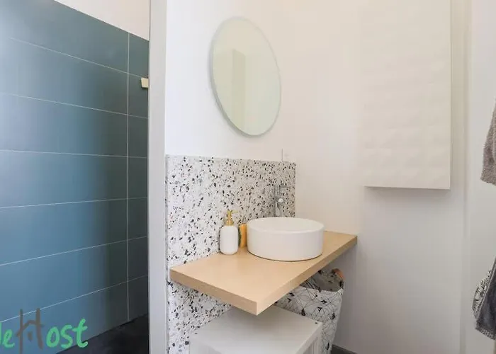 Verlaine - Standing 2 Pour 4 Avec Balcon Appartement